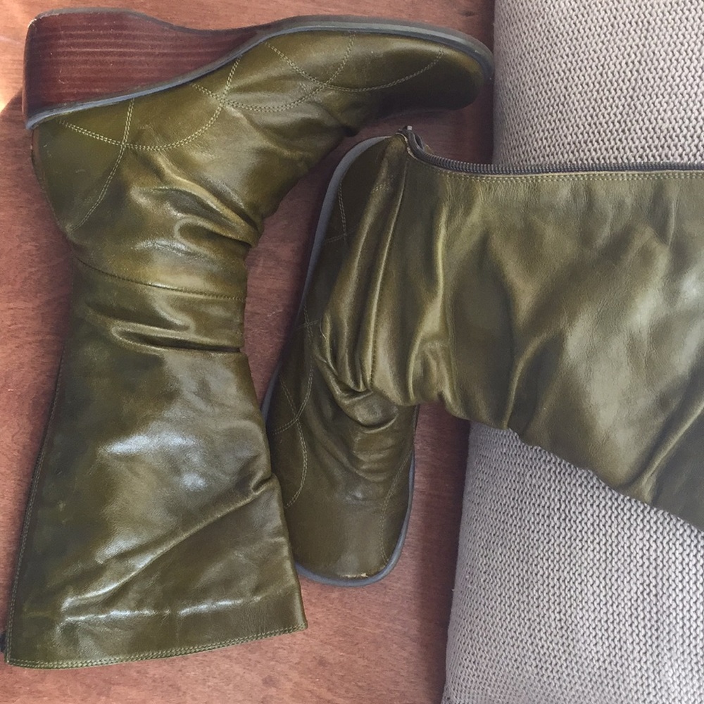 Miz Mooz Green Leather Boots Unworn!